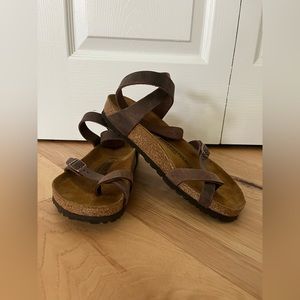 Birkenstock Yara Sandal Size 40